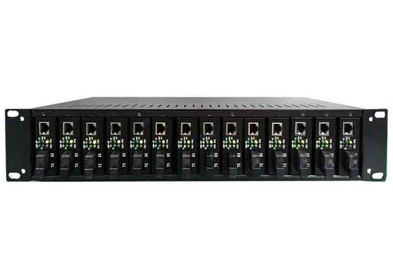 FCCのラック マウント媒体のコンバーターのシャーシ2U 14は細長い穴がつく